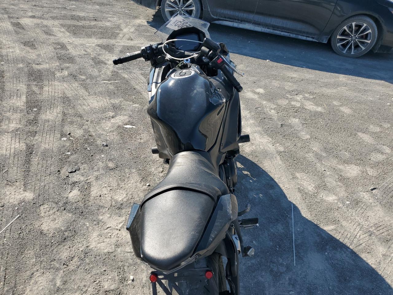 2025 Kawasaki Ex650 R VIN: ML5EXER18SDAD8834 Lot: 80564585