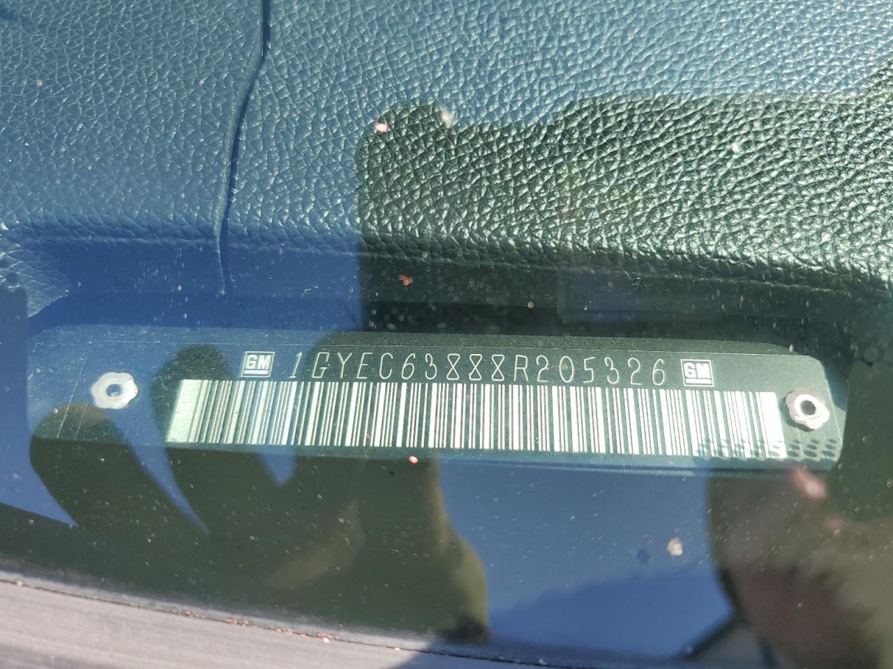 2008 Cadillac Escalade Luxury VIN: 1GYEC63888R205326 Lot: 70680725