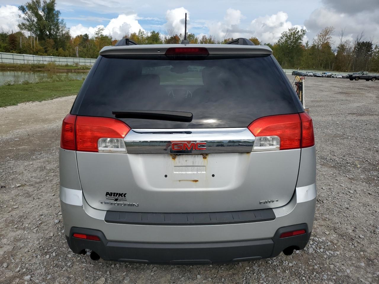 2015 GMC Terrain Sle VIN: 2GKFLWE38F6413196 Lot: 81607195