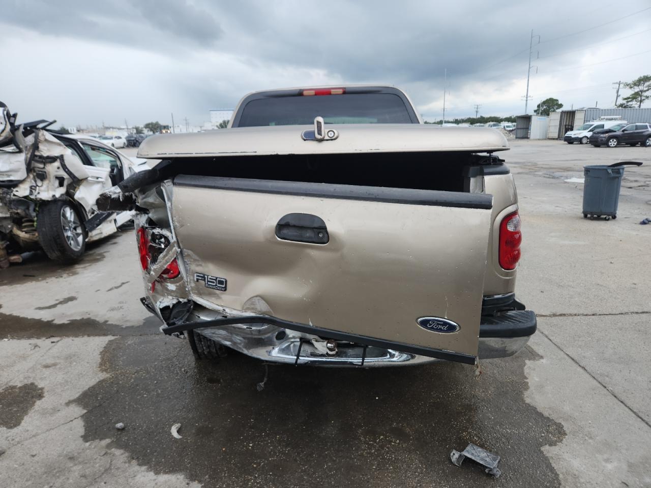 2002 Ford F150 Supercrew VIN: 1FTRW07672KB72839 Lot: 82162225