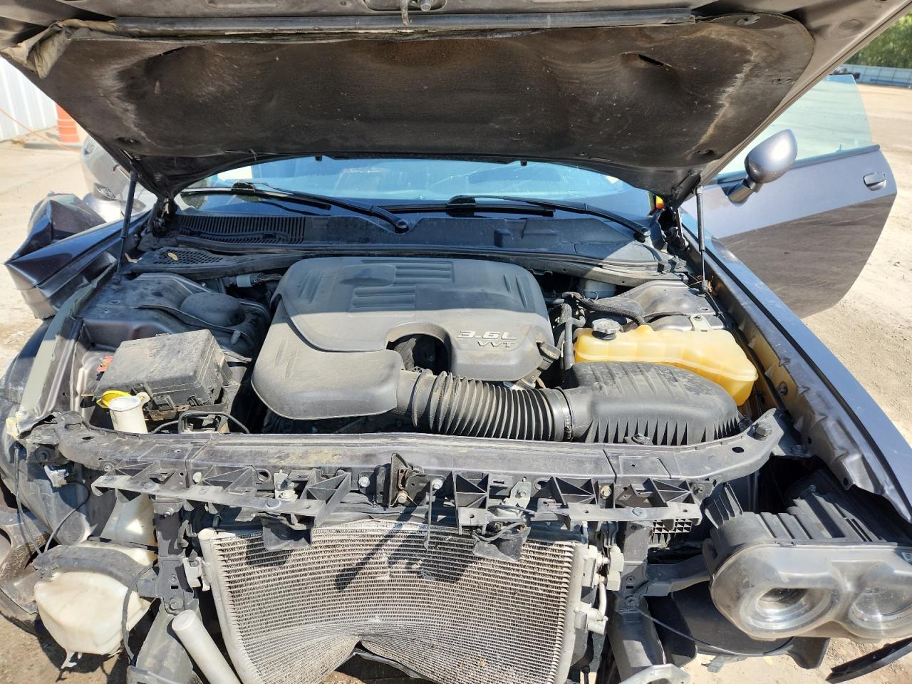 2015 Dodge Challenger Sxt VIN: 2C3CDZAGXFH856206 Lot: 71419575