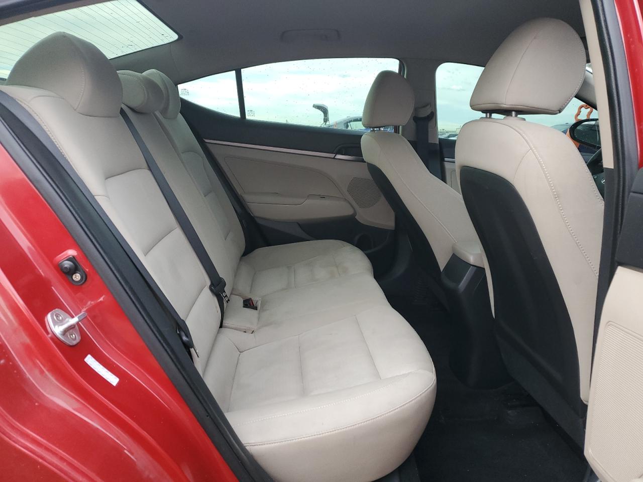 2018 Hyundai Elantra Se VIN: KMHD74LF0JU477327 Lot: 81693715