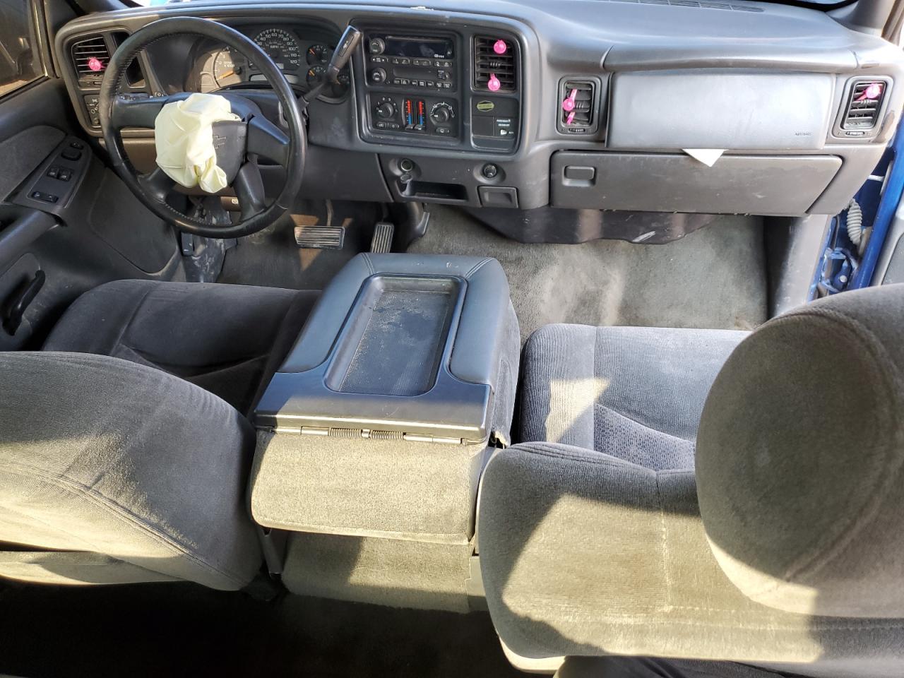 2003 Chevrolet Silverado K1500 VIN: 2GCEK19T631268045 Lot: 71187945