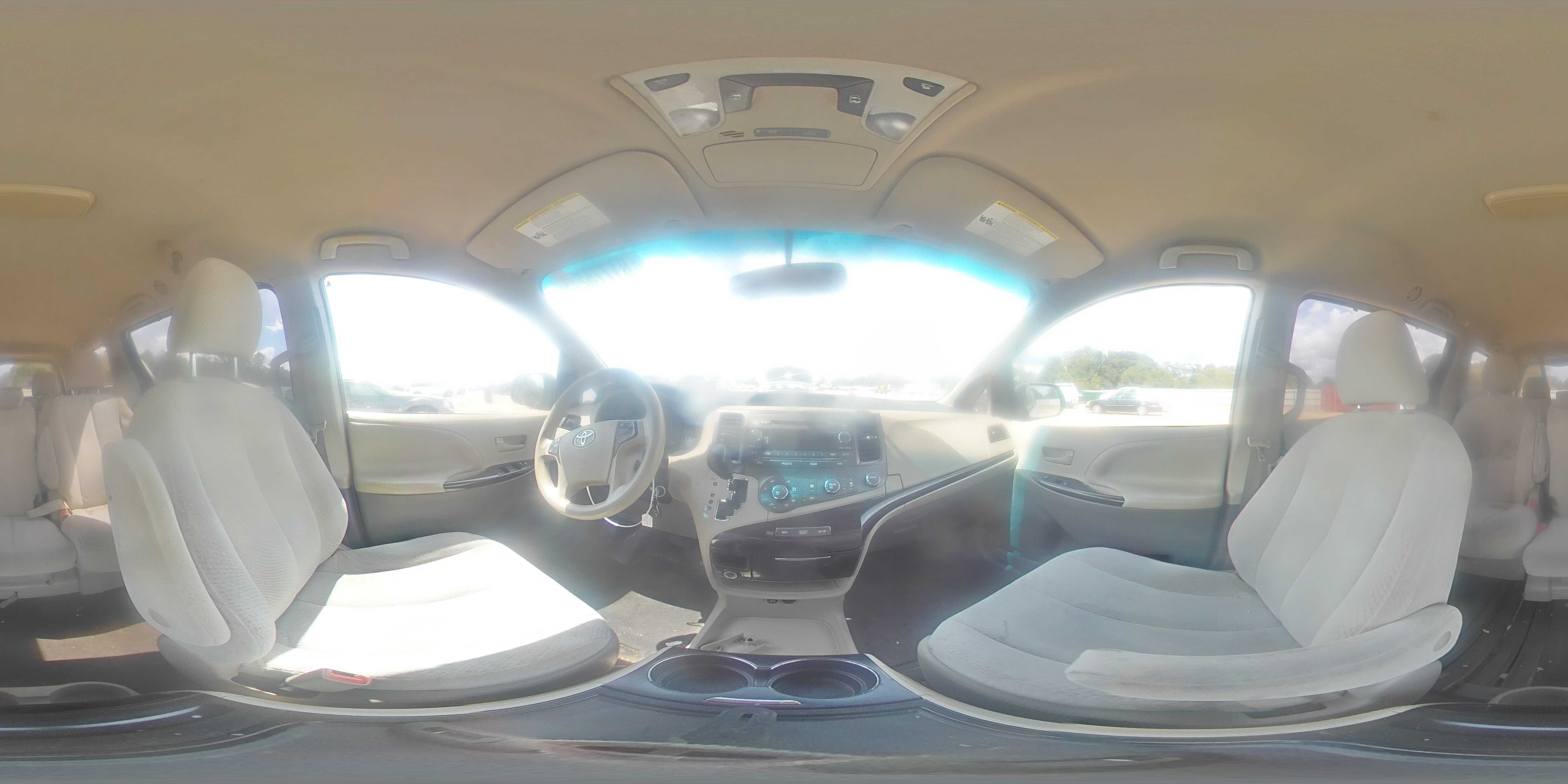 2012 Toyota Sienna Le VIN: 5TDKK3DC2CS205796 Lot: 81775215