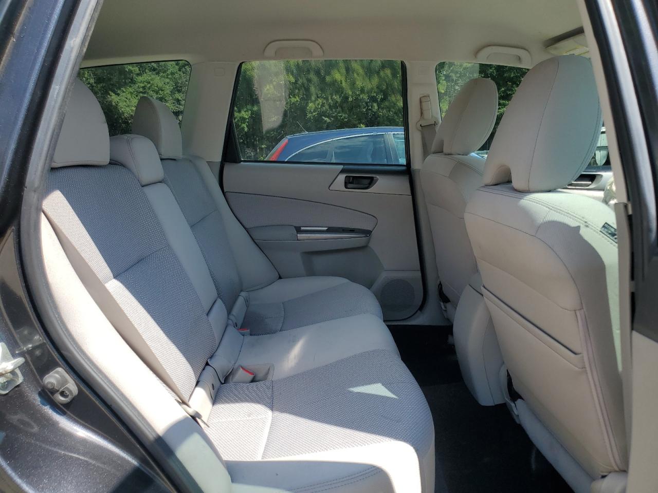 2011 Subaru Forester 2.5X VIN: JF2SHBBC2BH718112 Lot: 80791385