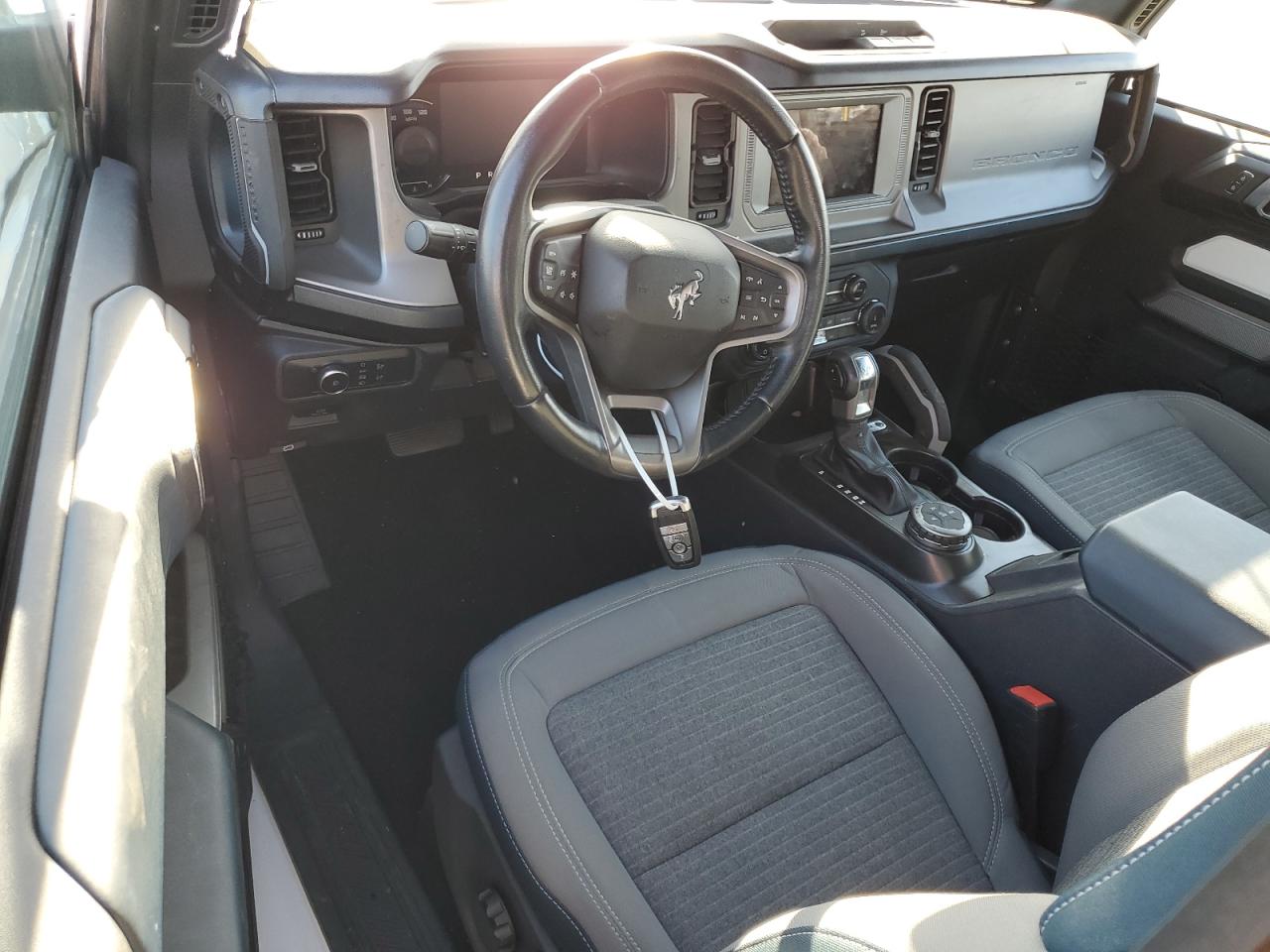 2022 Ford Bronco Base VIN: 1FMDE5AH1NLB24039 Lot: 81026985