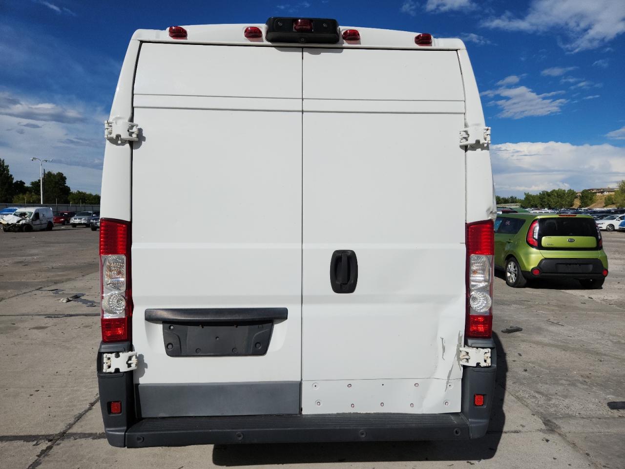 2016 Ram Promaster 2500 2500 High VIN: 3C6TRVDG3GE117409 Lot: 80583065