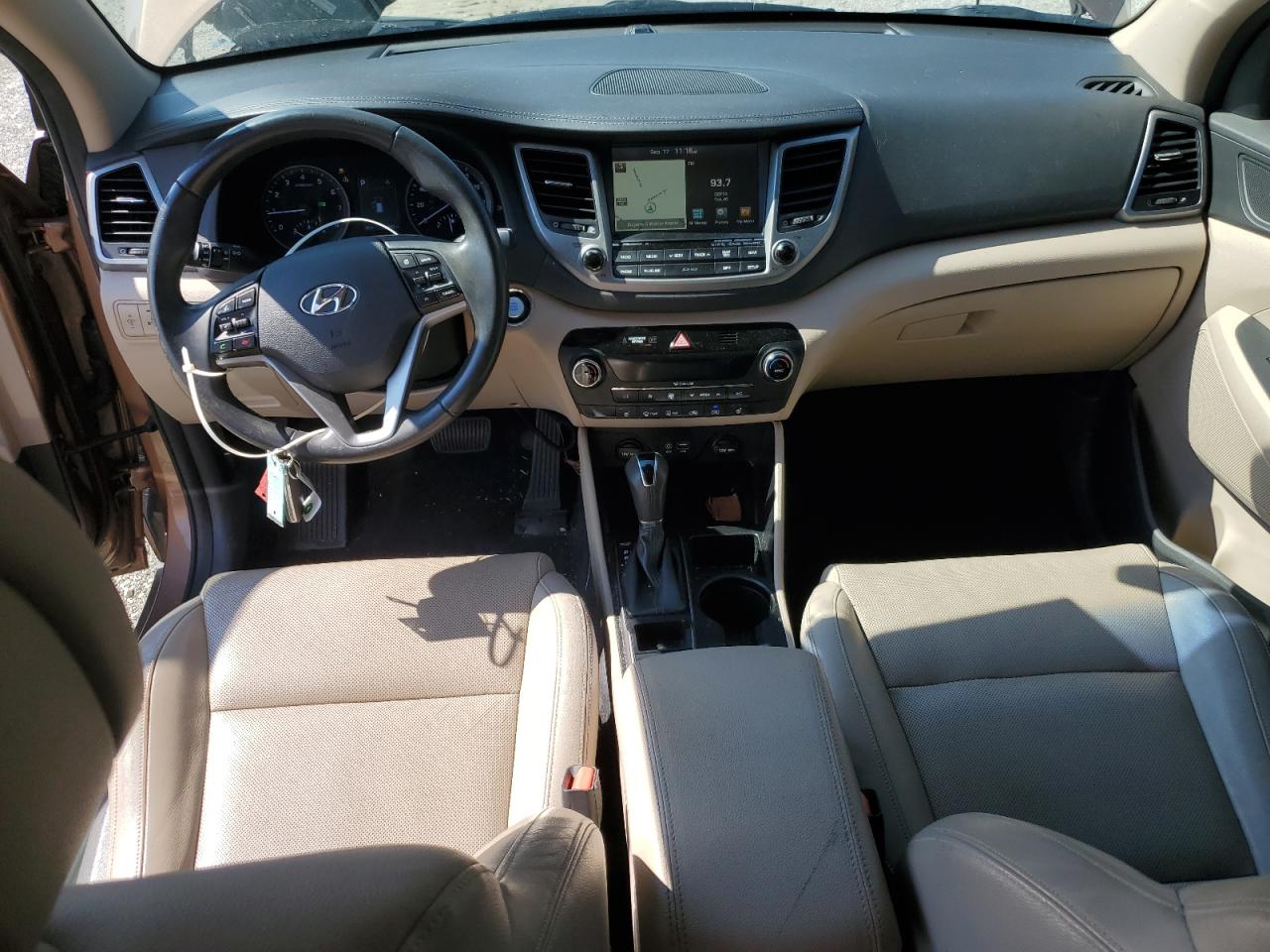 2017 Hyundai Tucson Limited VIN: KM8J33A45HU412896 Lot: 80214285