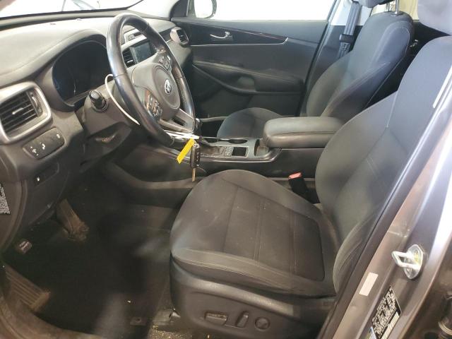  KIA SORENTO 2017 Серый