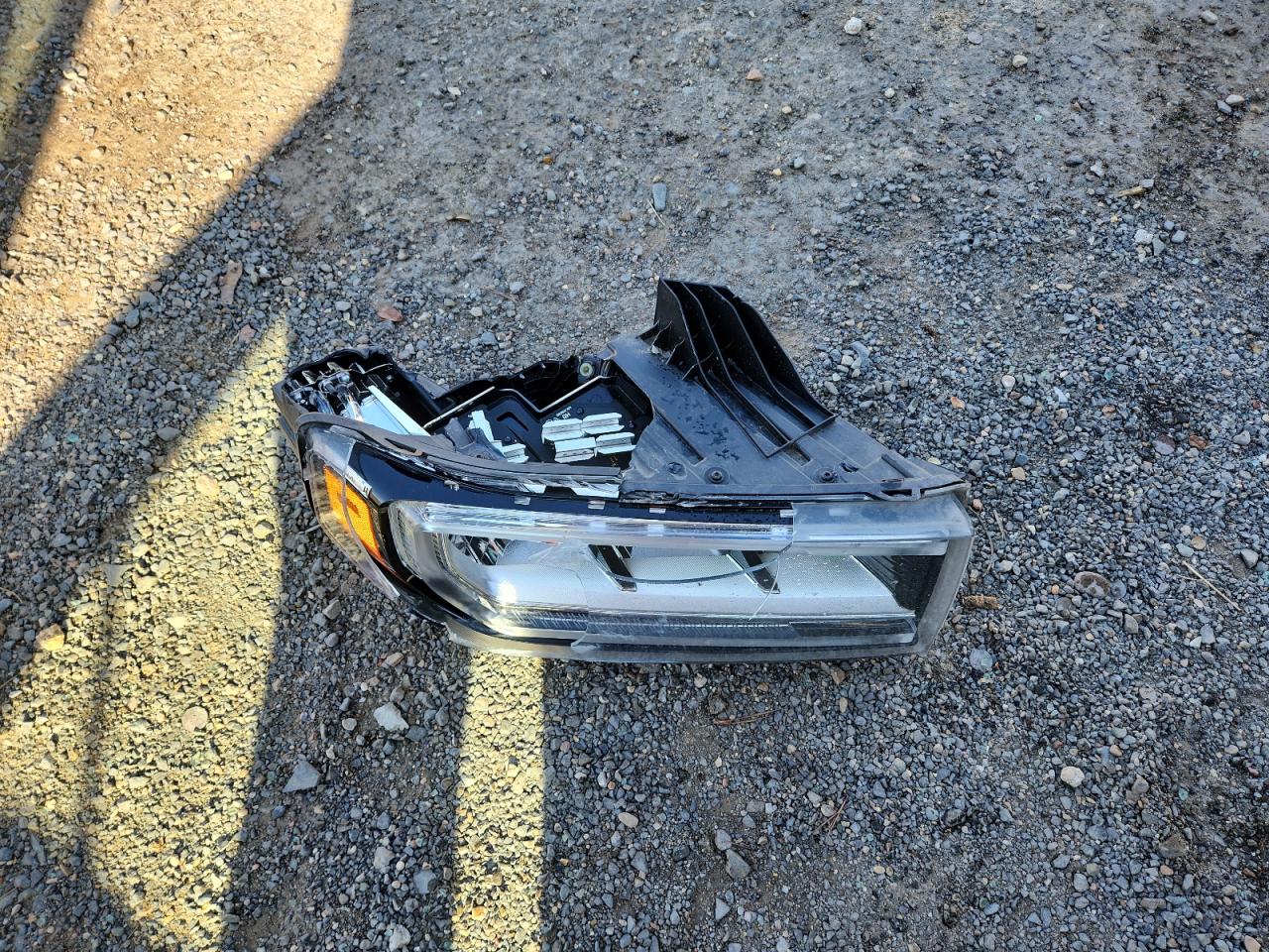 2023 GMC Acadia Sle VIN: 1GKKNKL40PZ218213 Lot: 71403025