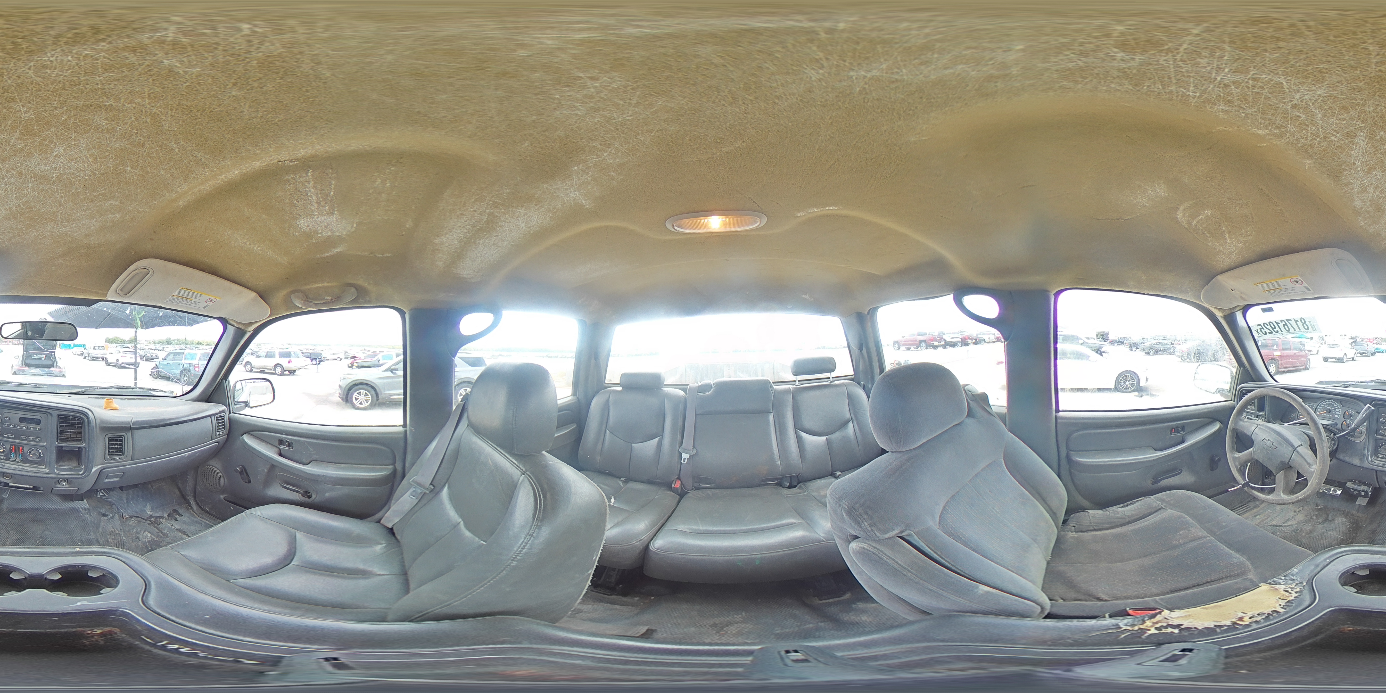 2006 Chevrolet Silverado C2500 Heavy Duty VIN: 1GCHC23U66F225095 Lot: 81761925