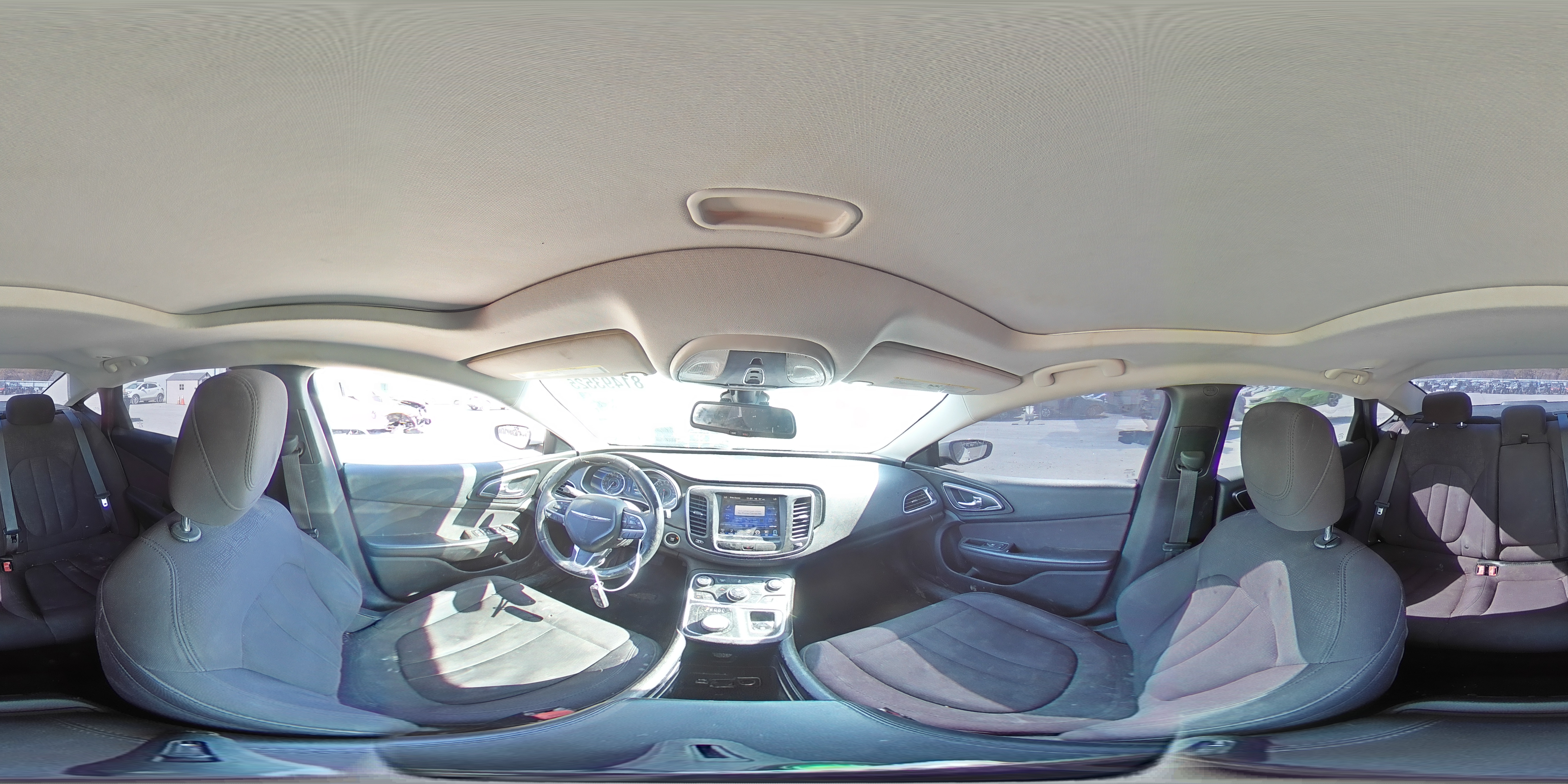 2015 Chrysler 200 Limited VIN: 1C3CCCAB7FN592325 Lot: 81493525