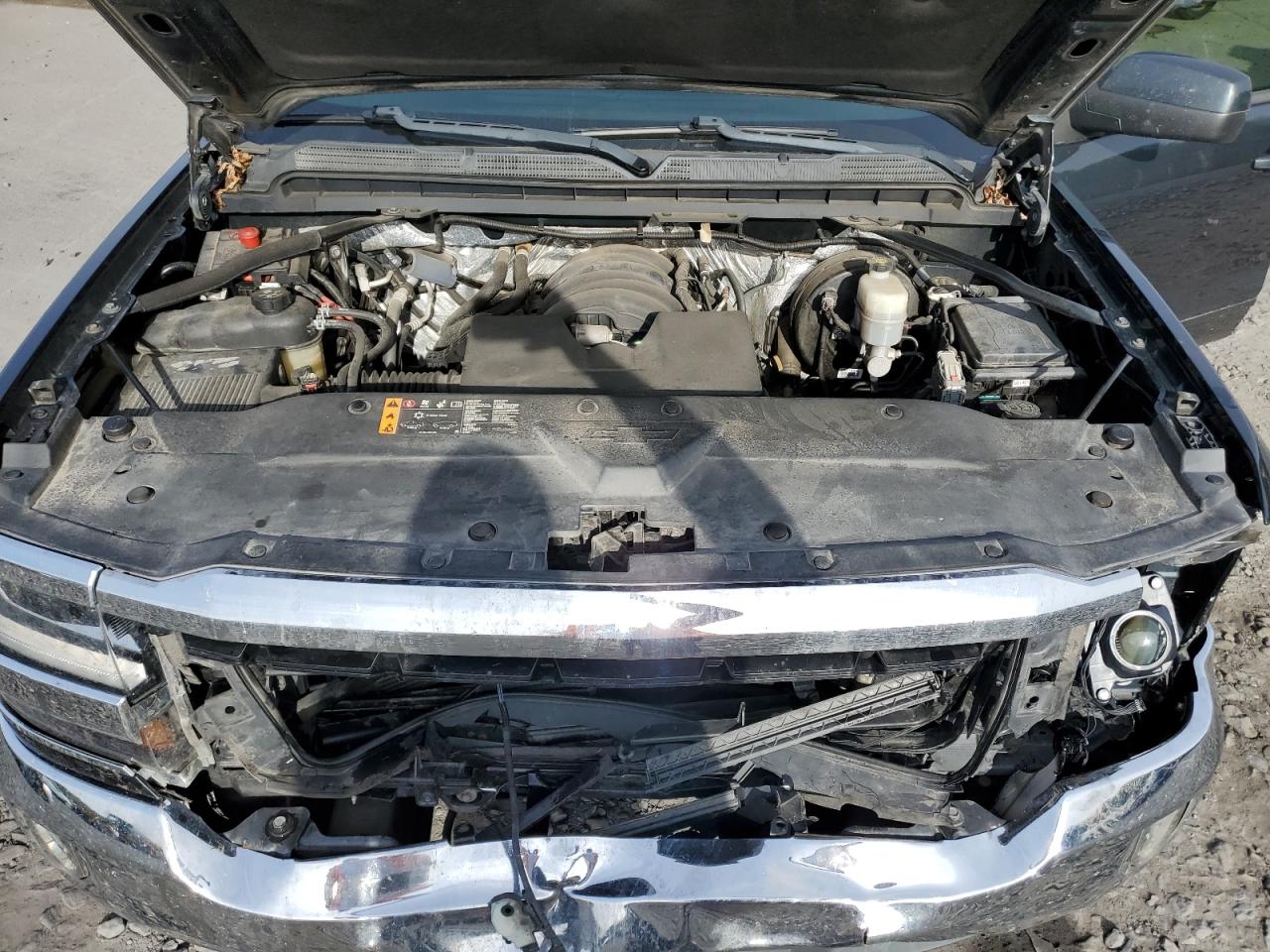 2018 Chevrolet Silverado C1500 Lt VIN: 1GCRCREH8JZ261147 Lot: 84206045