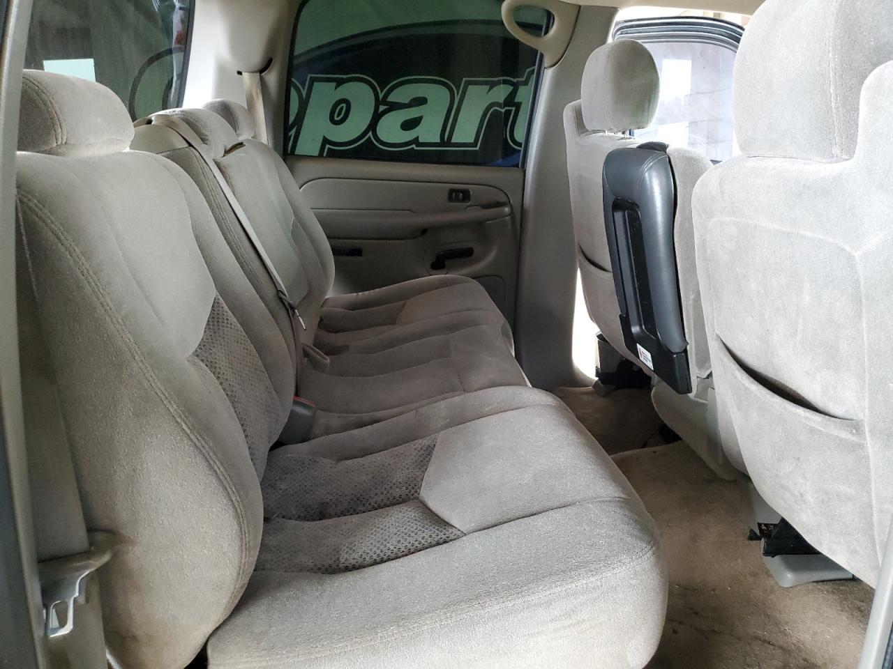 2005 Chevrolet Suburban C1500 VIN: 1GNEC16Z25J129178 Lot: 81907635