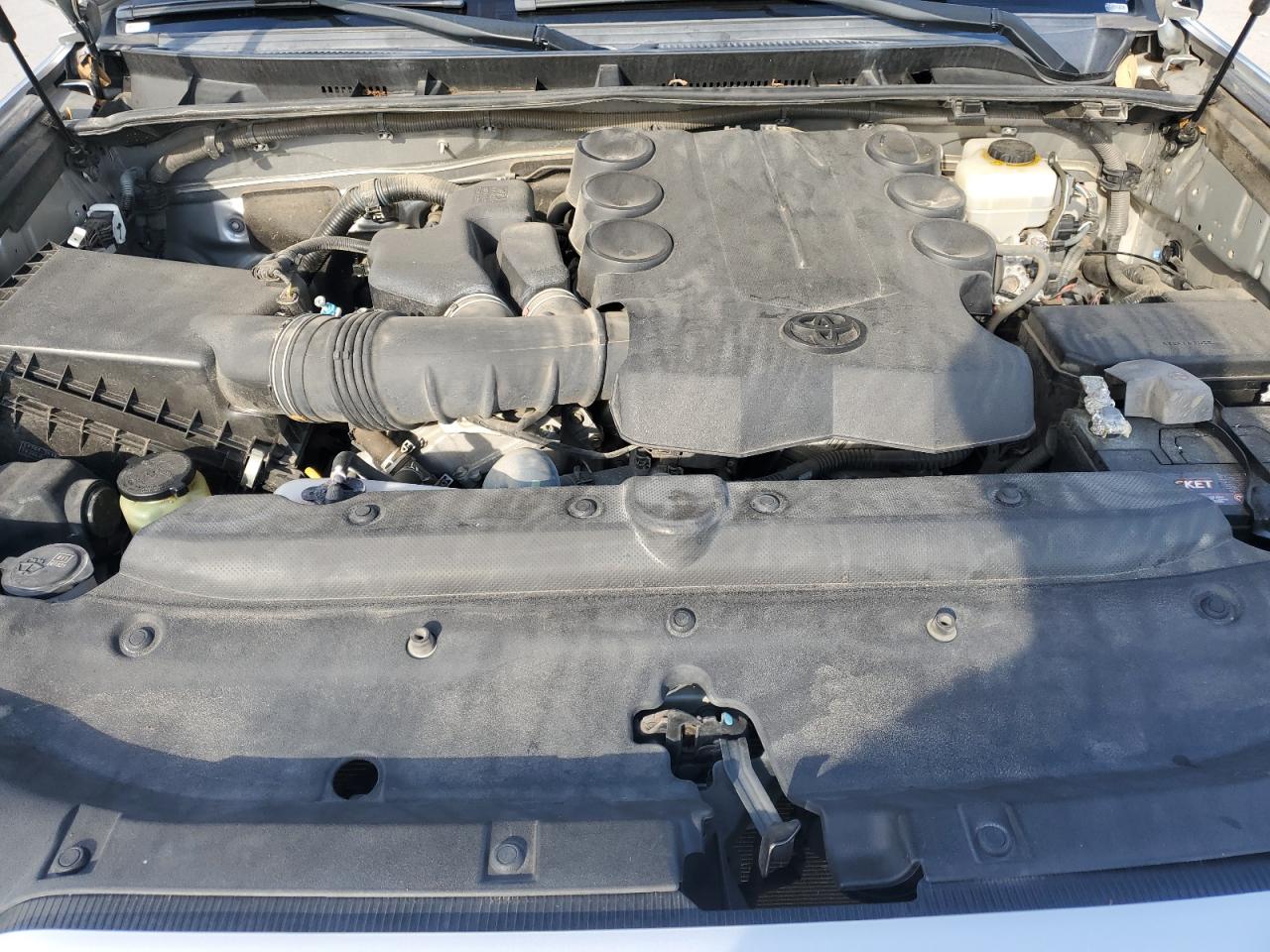 2017 Toyota 4Runner Sr5/Sr5 Premium VIN: JTEBU5JRXH5411911 Lot: 84301835