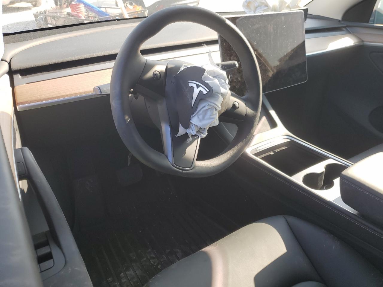 2025 Tesla Model Y VIN: 7SAYGDEE7SA343886 Lot: 71828485