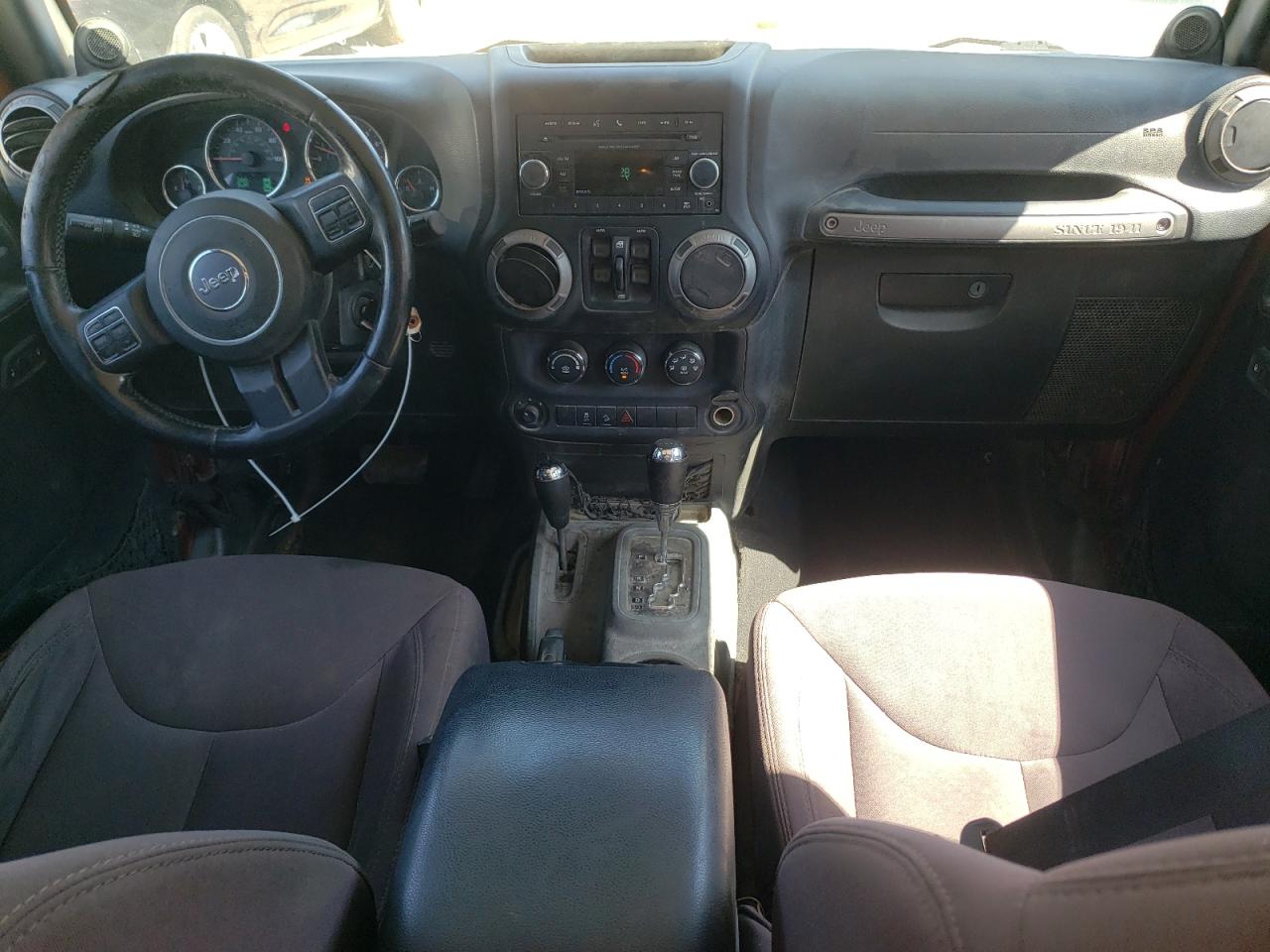 2014 Jeep Wrangler Unlimited Sport VIN: 1C4BJWDG1EL264415 Lot: 71559305