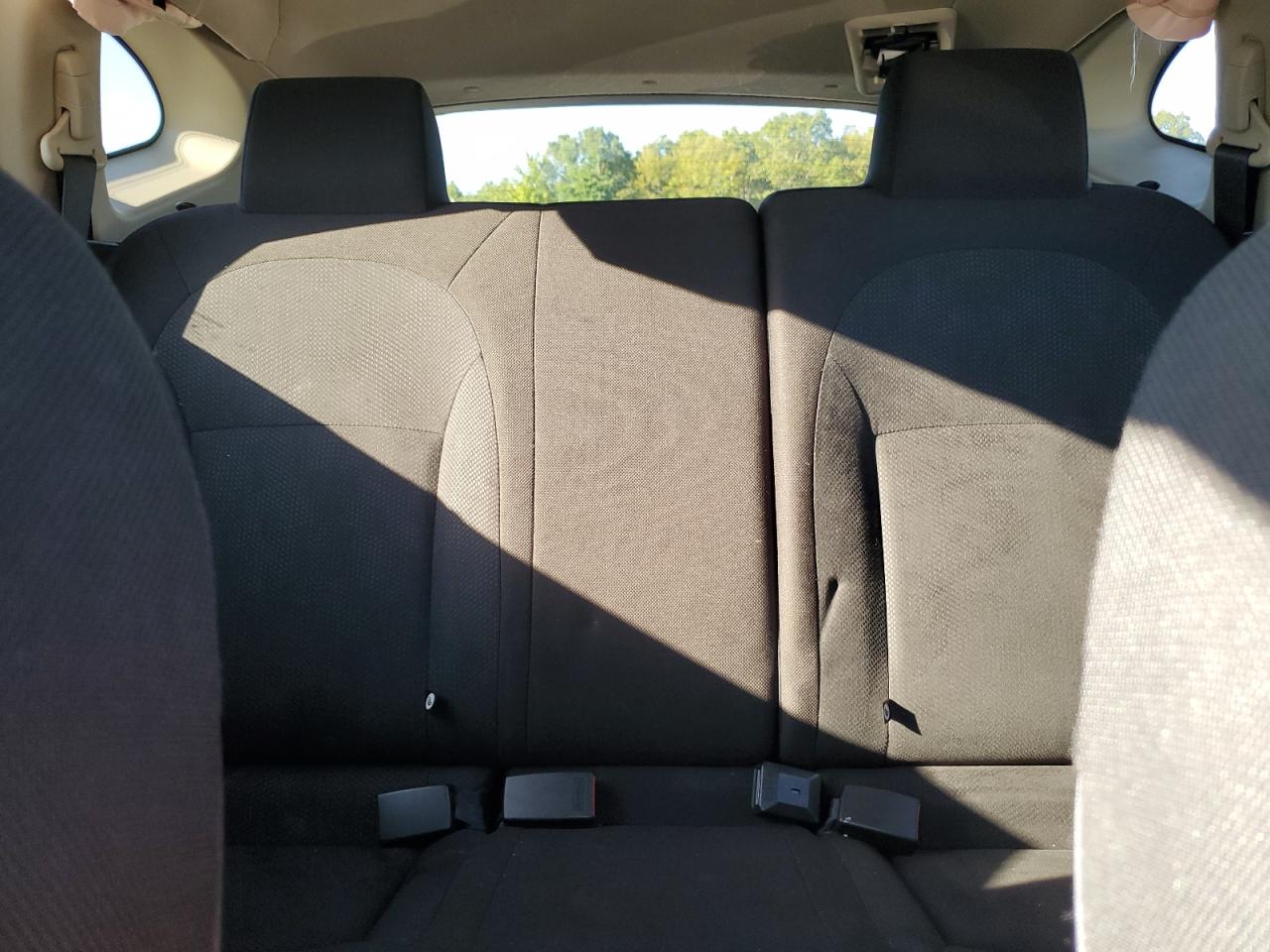 2015 Nissan Rogue Select S VIN: JN8AS5MV9FW257833 Lot: 80826175