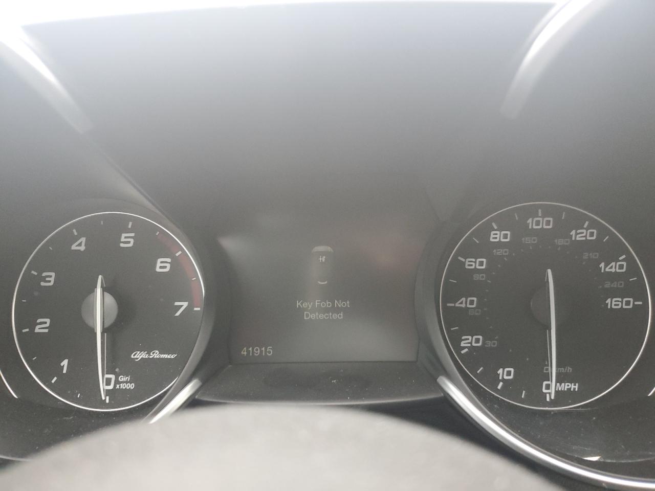 2017 Alfa Romeo Giulia Ti Q4 VIN: ZARFAEEN5H7543362 Lot: 80148605