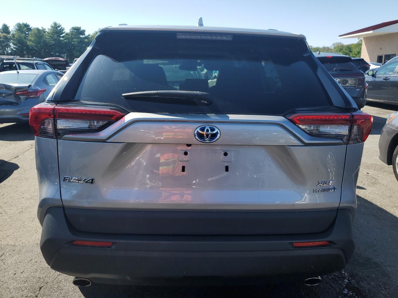 2022 Toyota Rav4 Xle VIN: 2T3RWRFV0NW137391 Lot: 80089575