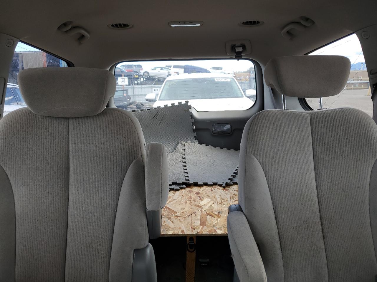 2008 Kia Sedona Ex VIN: KNDMB233X86232028 Lot: 83956885