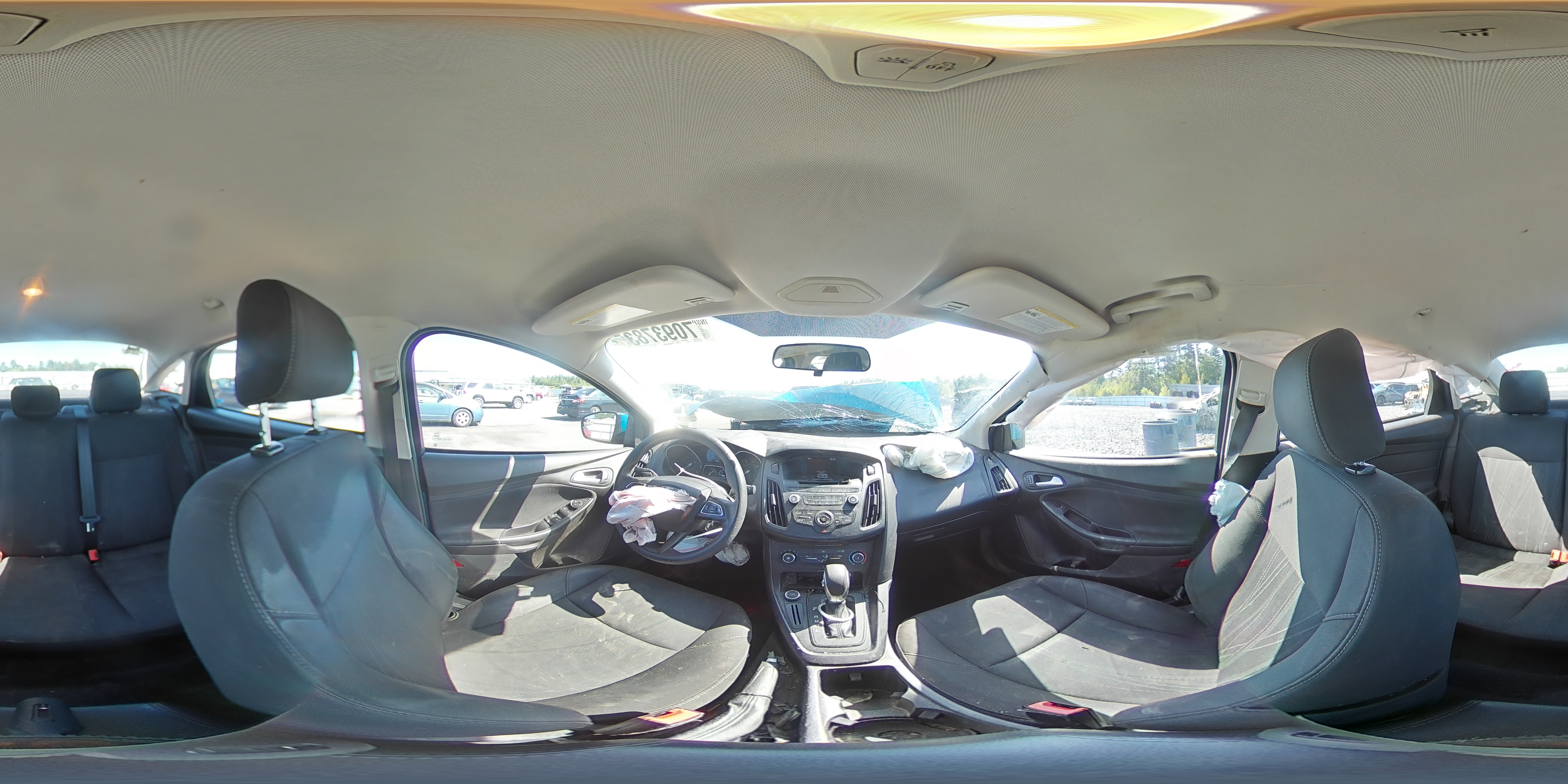 2017 Ford Focus Se VIN: 1FADP3F21HL240276 Lot: 70937835