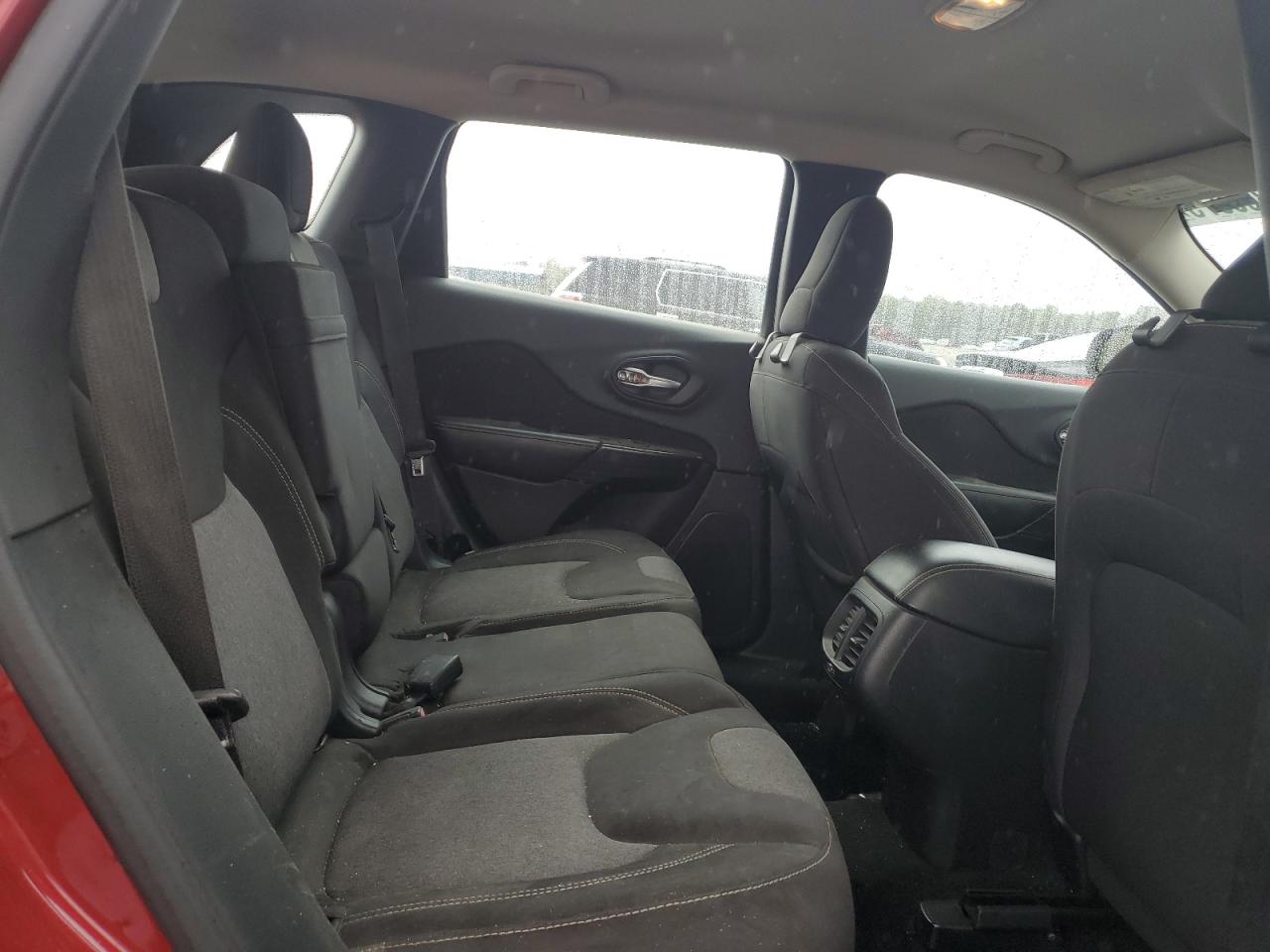 2014 Jeep Cherokee Sport VIN: 1C4PJMAB1EW252587 Lot: 81805075