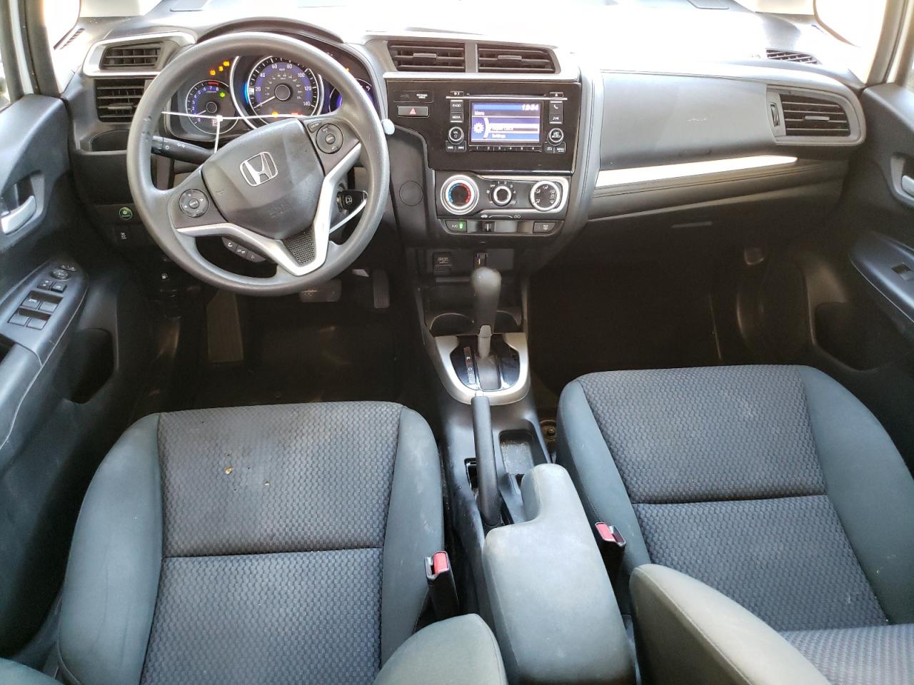 2019 Honda Fit Lx VIN: 3HGGK5H44KM717290 Lot: 70980985