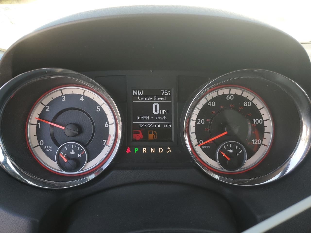 2014 Dodge Grand Caravan R/T VIN: 2C4RDGEG9ER385761 Lot: 84616055