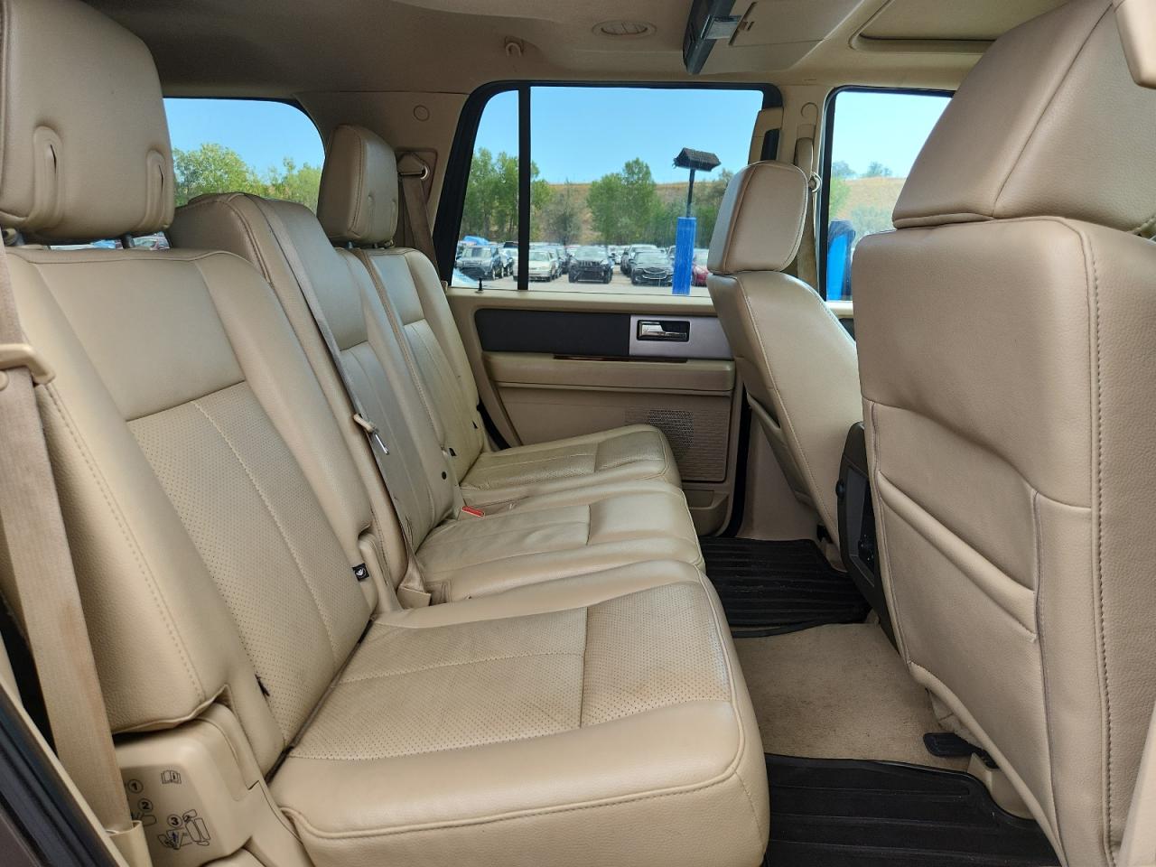 2008 Ford Expedition Eddie Bauer VIN: 1FMFU18558LA55568 Lot: 81223605