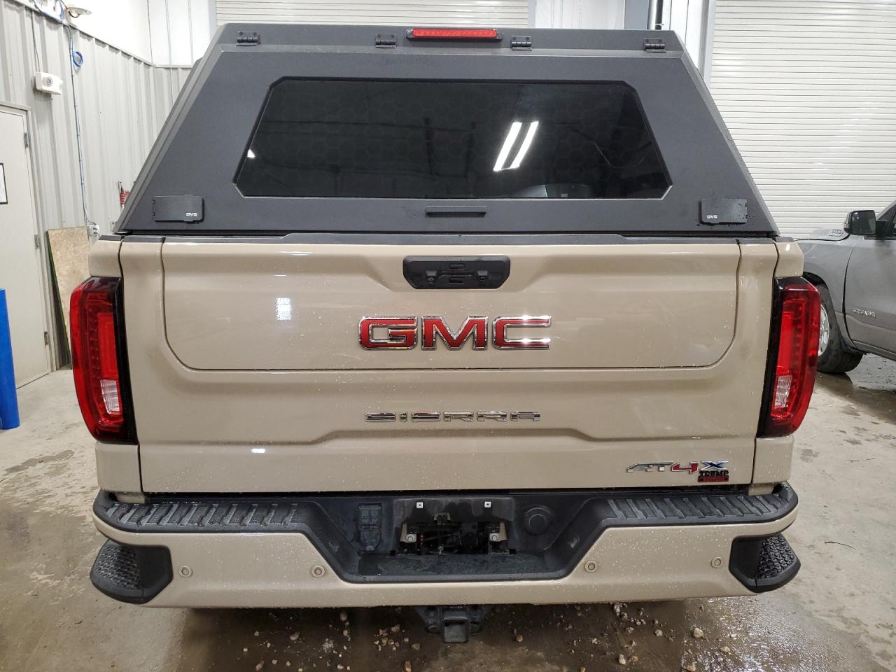2023 GMC Sierra K1500 At4X VIN: 3GTUUFELXPG126982 Lot: 70182795