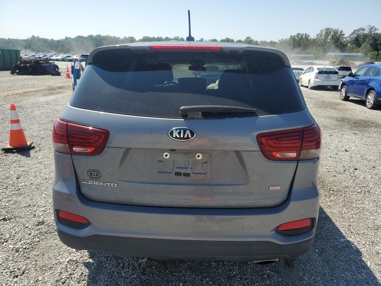 2020 Kia Sorento L VIN: 5XYPG4A30LG645756 Lot: 81274695