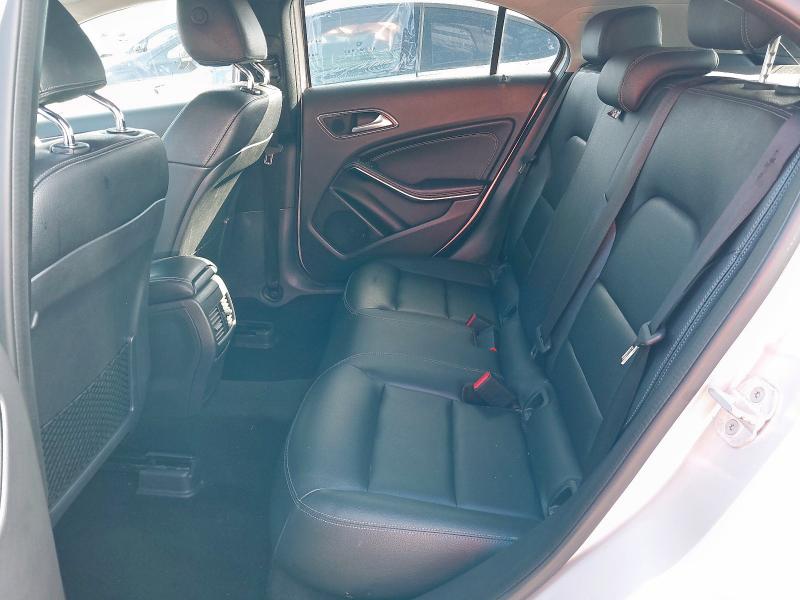 2016 MERCEDES-BENZ A 200 D SPORT PREMIUM AUT 