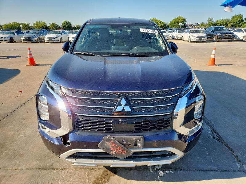  MITSUBISHI OUTLANDER 2022 Granatowy