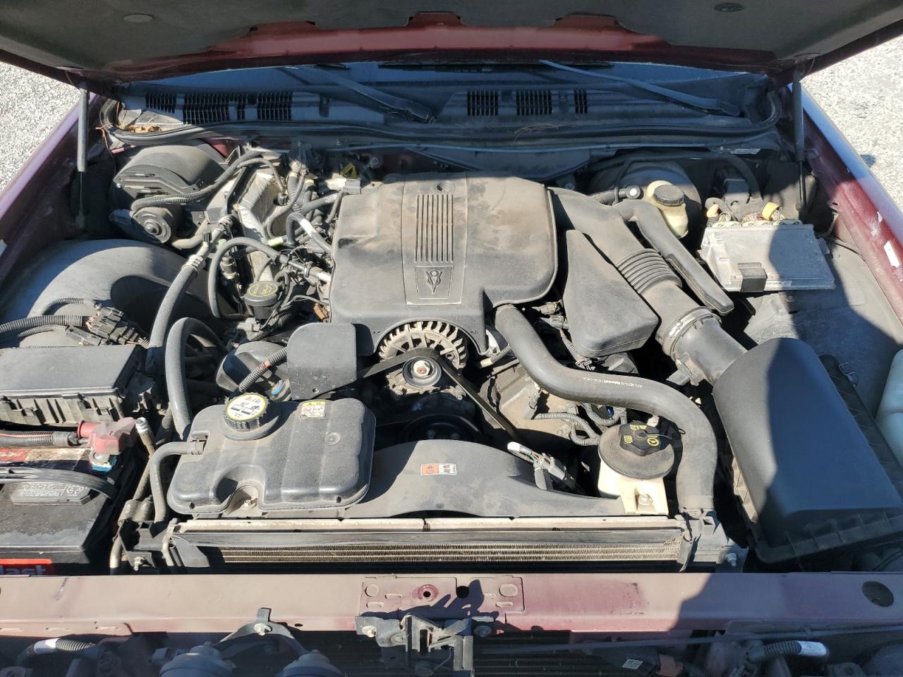 2005 Mercury Grand Marquis Gs VIN: 2MEFM74W75X652692 Lot: 81661215