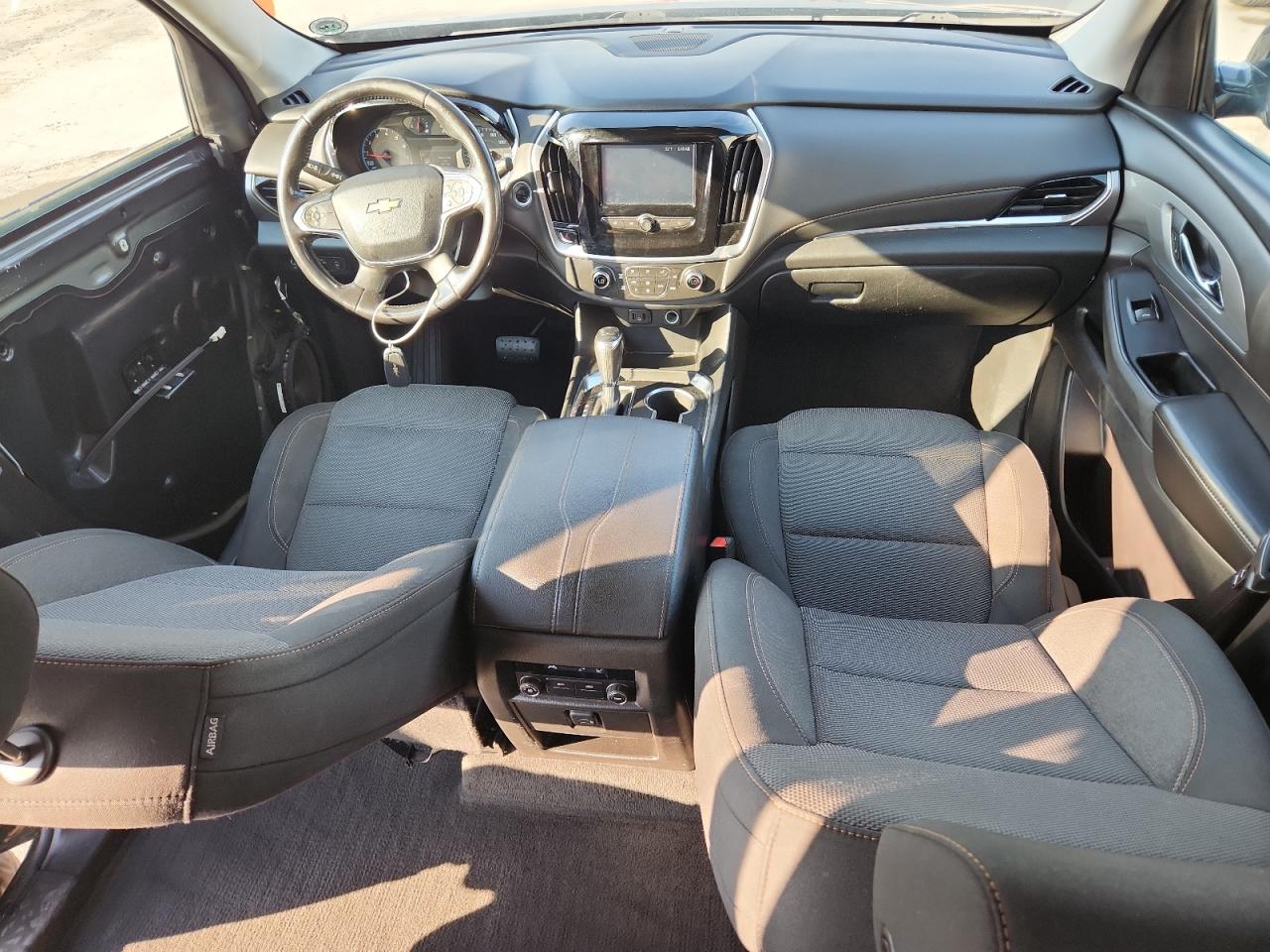 2019 Chevrolet Traverse Lt VIN: 1GNERGKW1KJ294132 Lot: 80137255