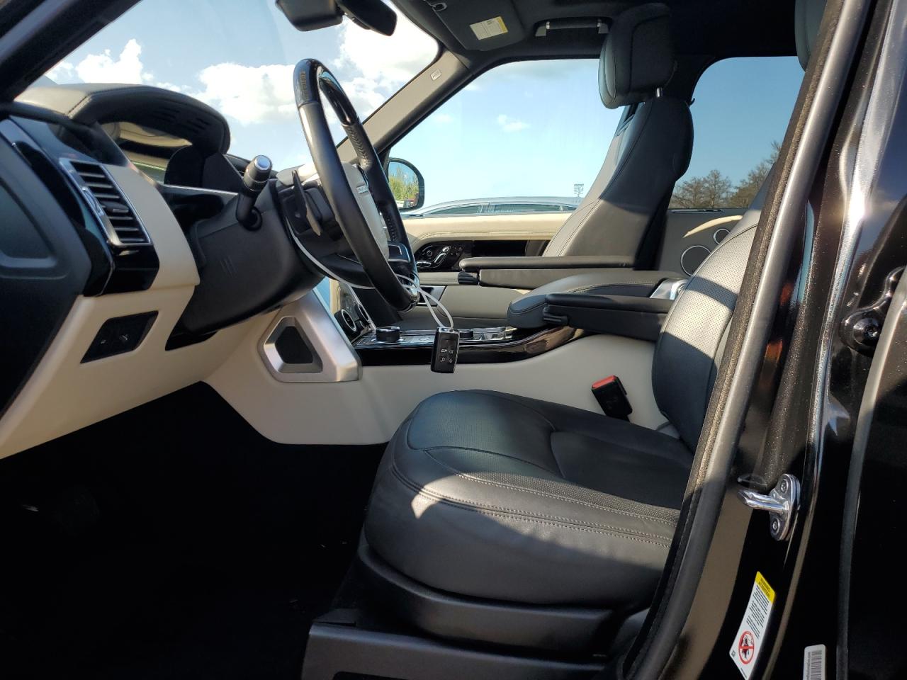 2020 Land Rover Range Rover Hse VIN: SALGS2RU5LA591587 Lot: 81016395