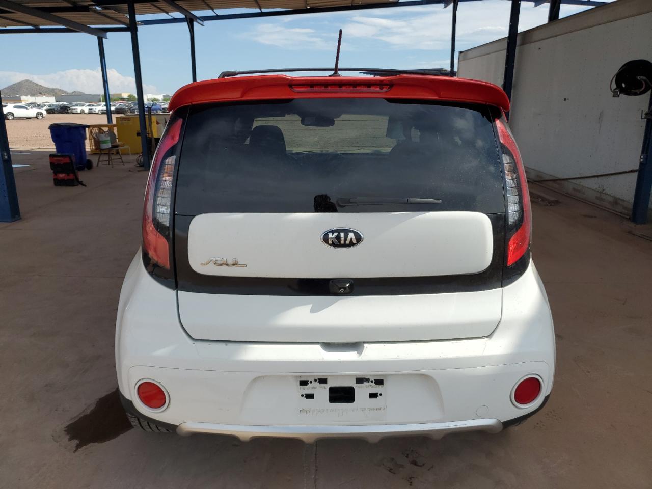 2017 Kia Soul + VIN: KNDJP3A51H7438430 Lot: 81460405