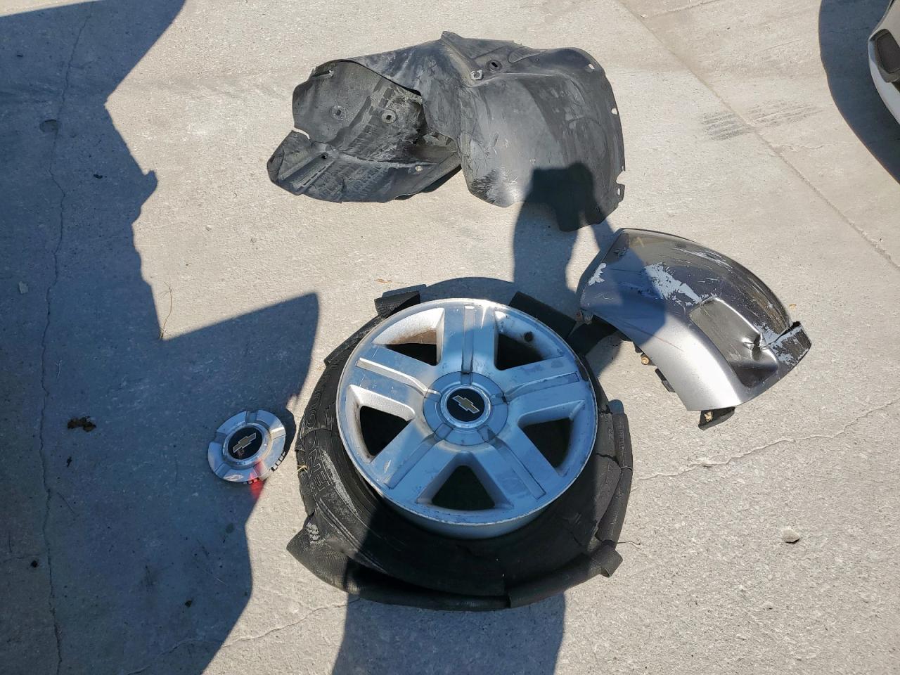 2008 Chevrolet Silverado C1500 VIN: 3GCEC13J68G307297 Lot: 81901985