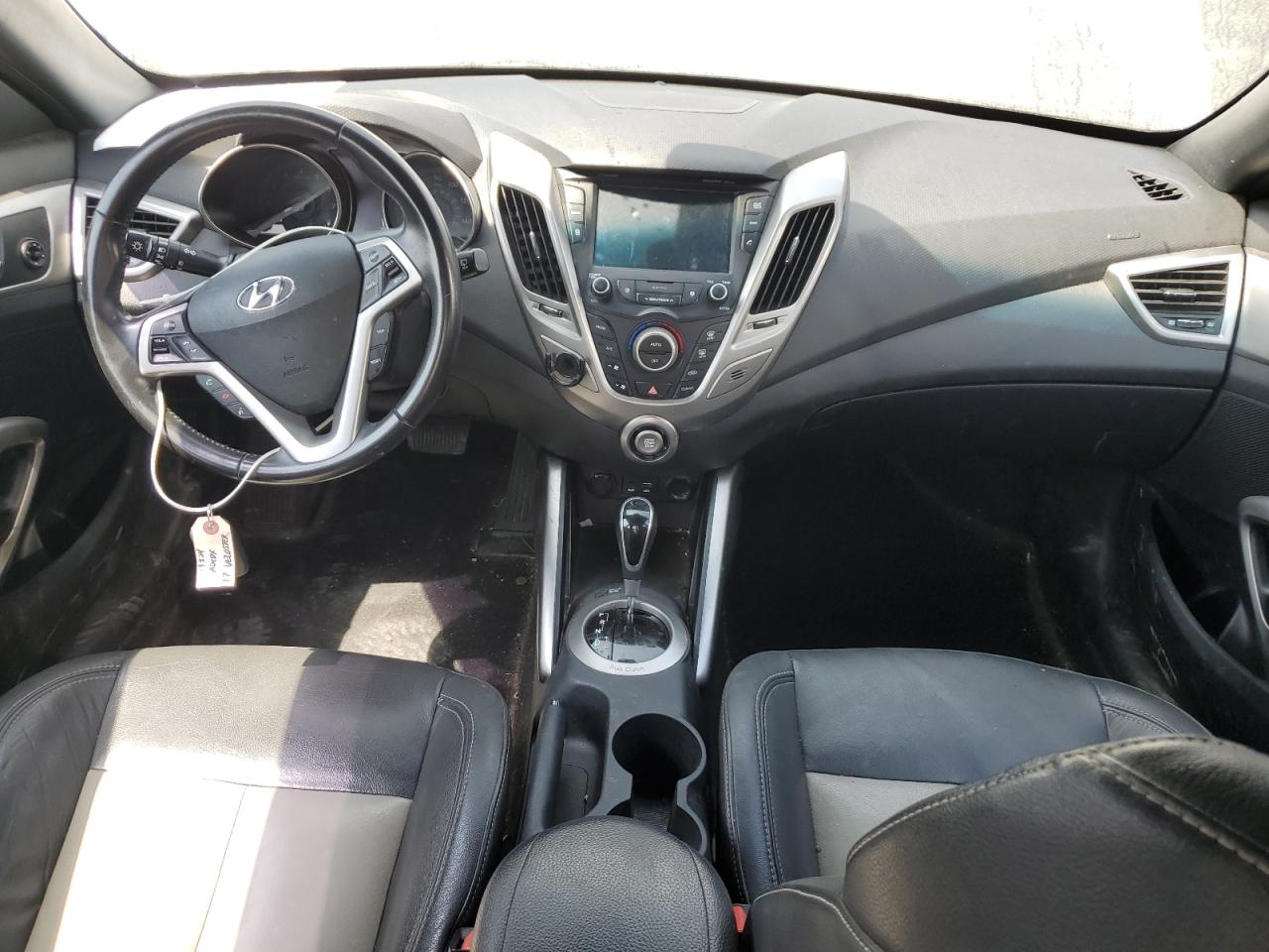 2017 Hyundai Veloster VIN: KMHTC6AD3HU316646 Lot: 70929675