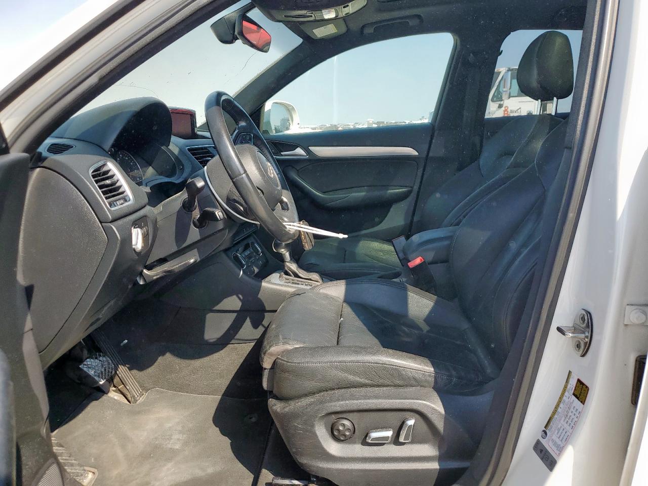 2018 Audi Q3 Premium VIN: WA1ECCFS9JR017913 Lot: 80957315