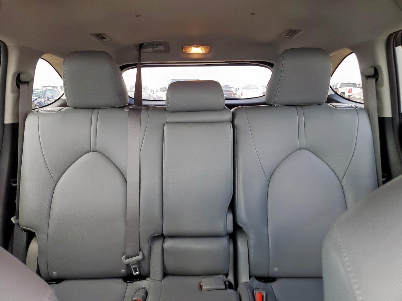 2021 Toyota Highlander L VIN: 5TDCZRAH8MS527573 Lot: 80402865