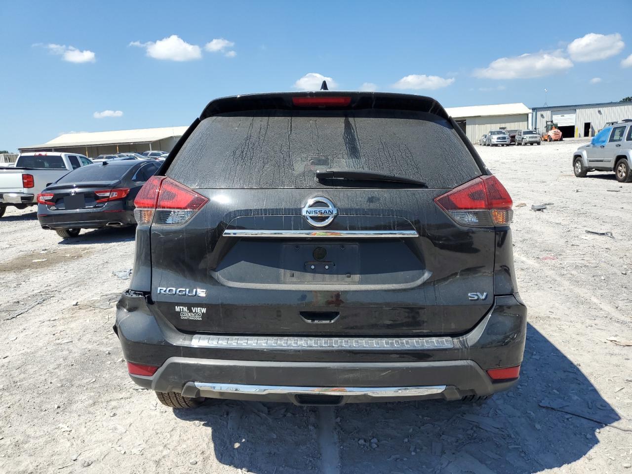2018 Nissan Rogue S VIN: JN8AT2MT0JW457714 Lot: 81393735