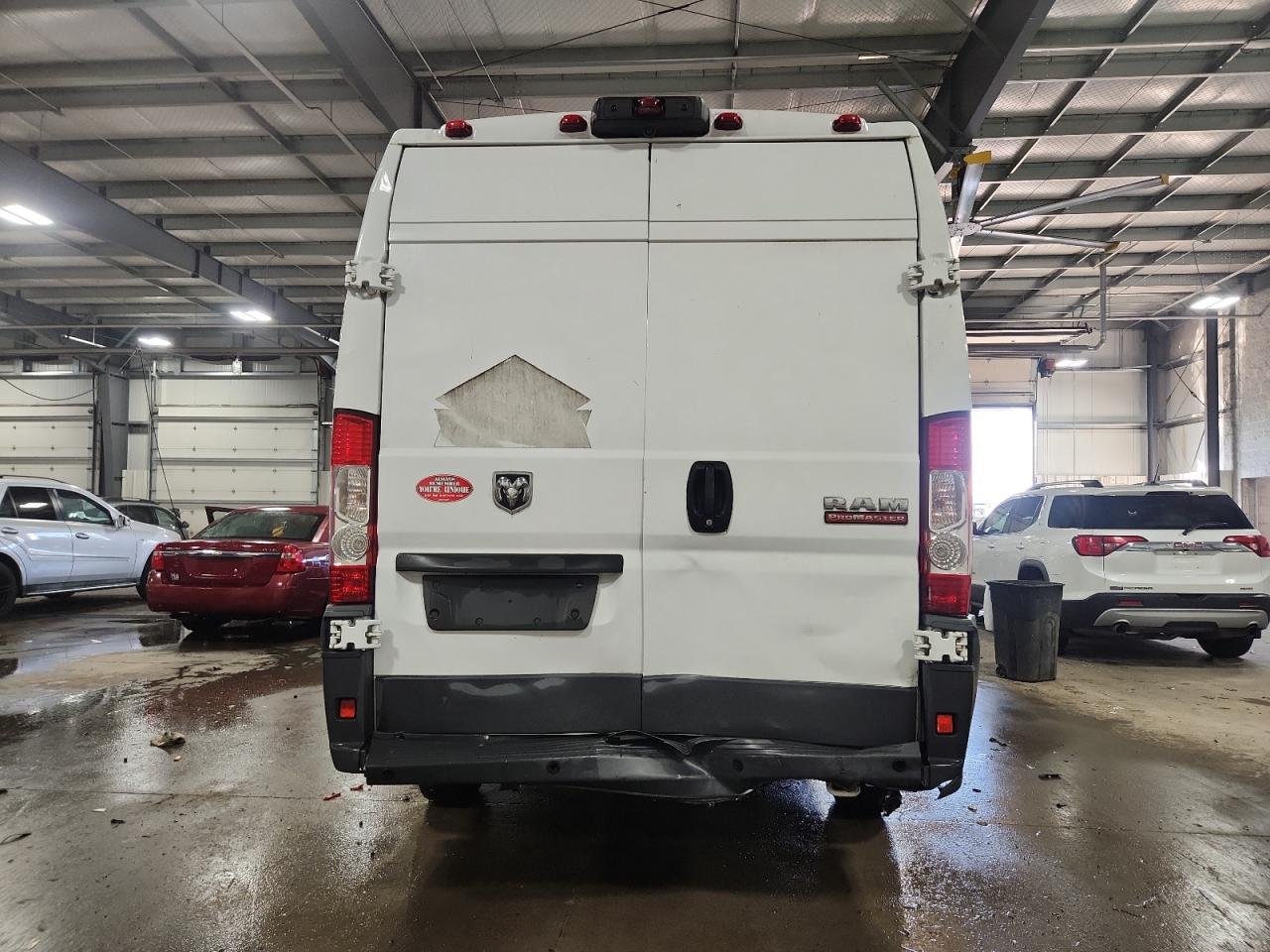 2016 Ram Promaster Cargo Van VIN: 3C6URVJGXGE122597 Lot: 84454715