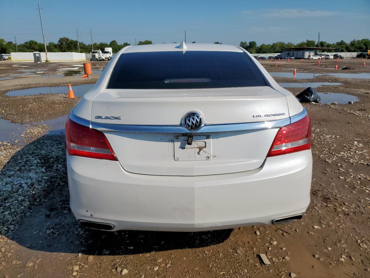 2015 Buick Lacrosse VIN: 1G4GA5G33FF342309 Lot: 71228795