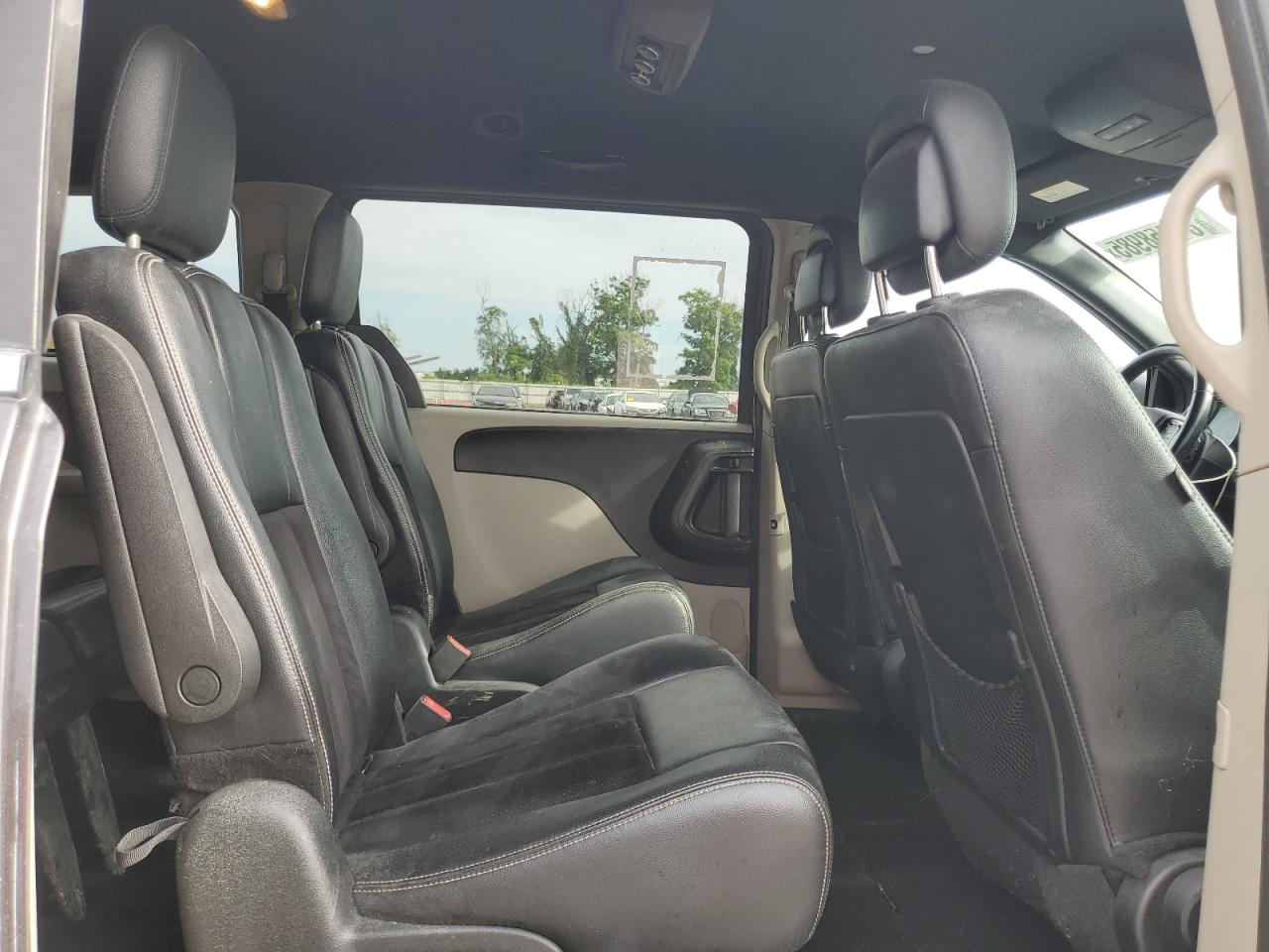 2017 Dodge Grand Caravan Sxt VIN: 2C4RDGCG6HR865487 Lot: 81158985