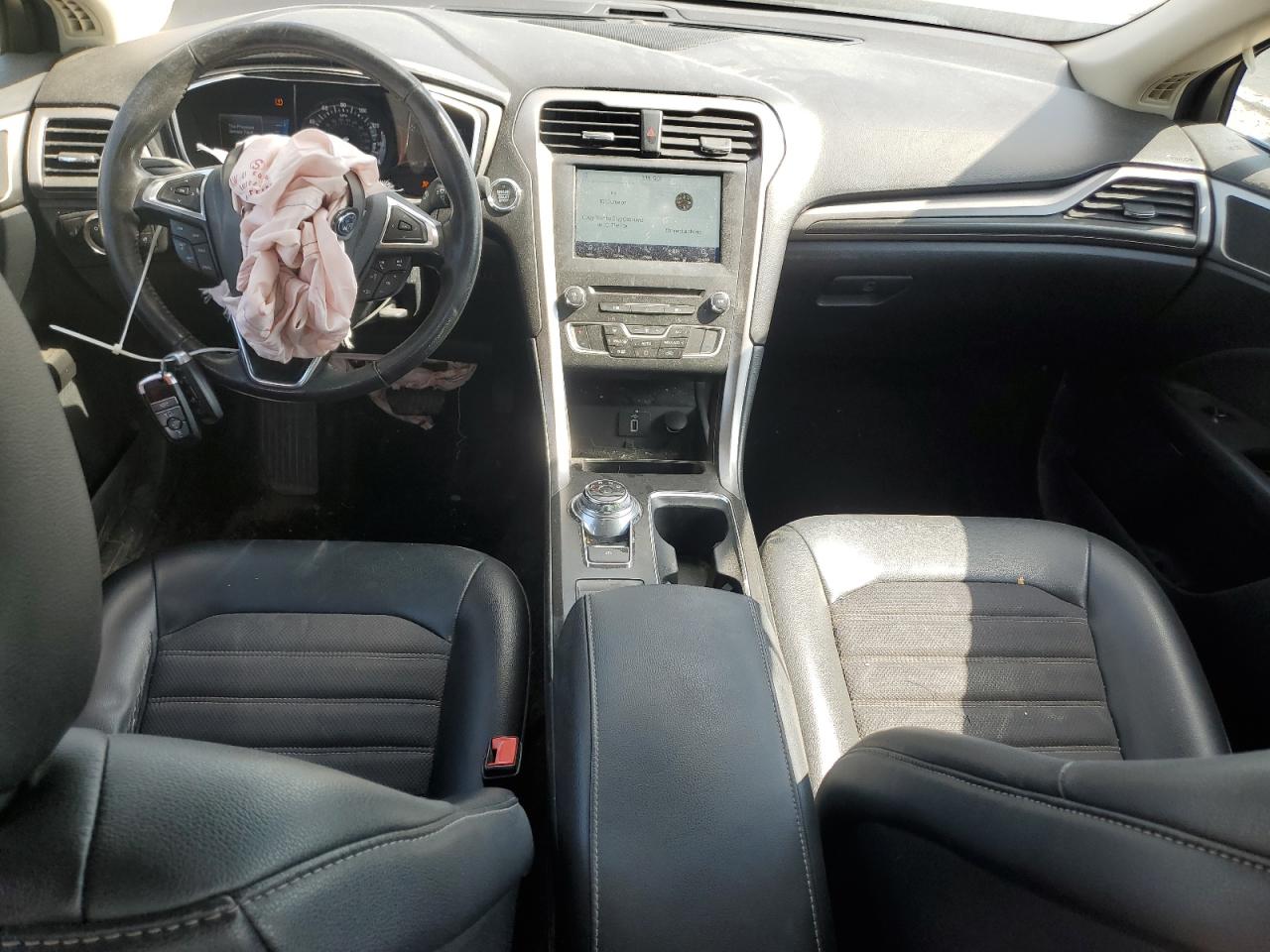 2017 Ford Fusion Se VIN: 3FA6P0H79HR372980 Lot: 81851705