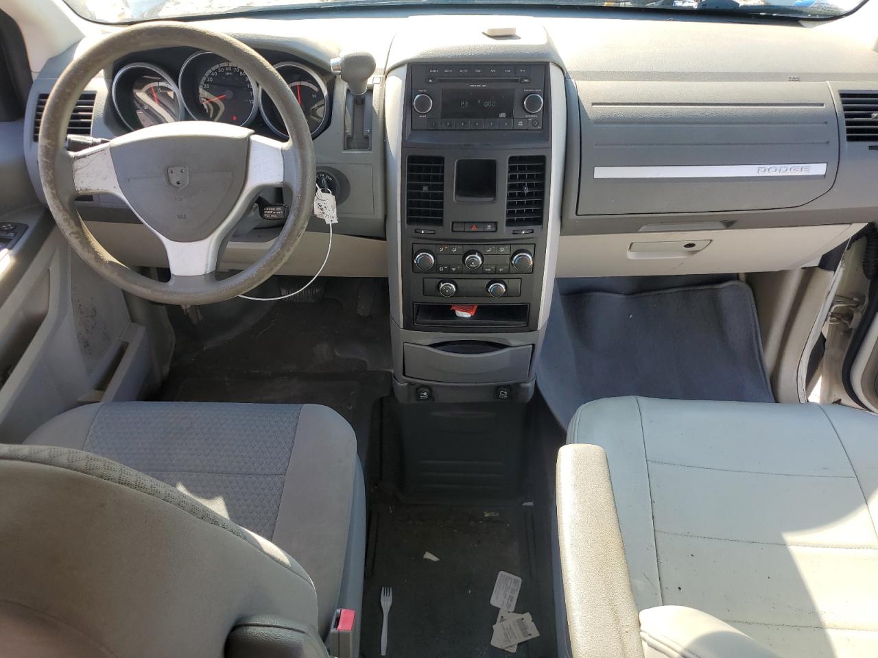 2010 Dodge Grand Caravan Se VIN: 2D4RN4DE0AR120557 Lot: 70667235