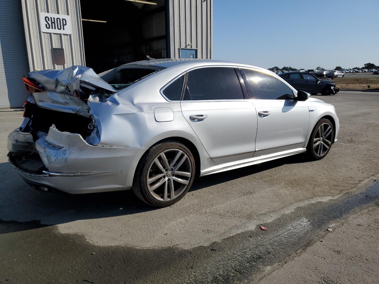 2017 Volkswagen Passat R-Line silver null gasoline 1VWDT7A37HC059161 photo #4