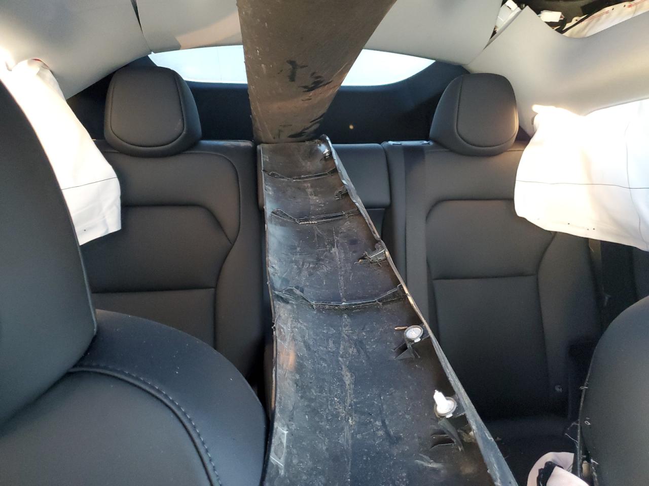 2026 Tesla Model Y VIN: 7SAYGDEE9TF435960 Lot: 84445475